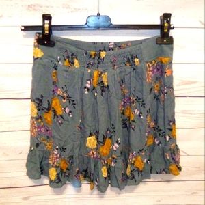Sadie & Sage Floral Printed Skirt Size Small